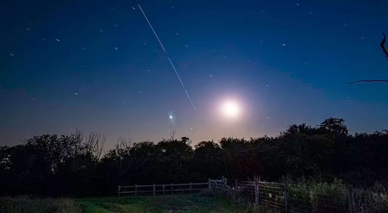 Akıllı telefonundan Samanyolu Galaksisi’nin fotoğrafını çekti